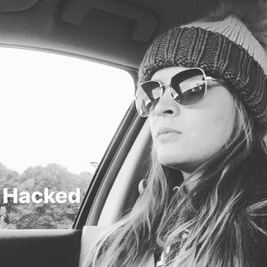 Meet your Posher, Lacey